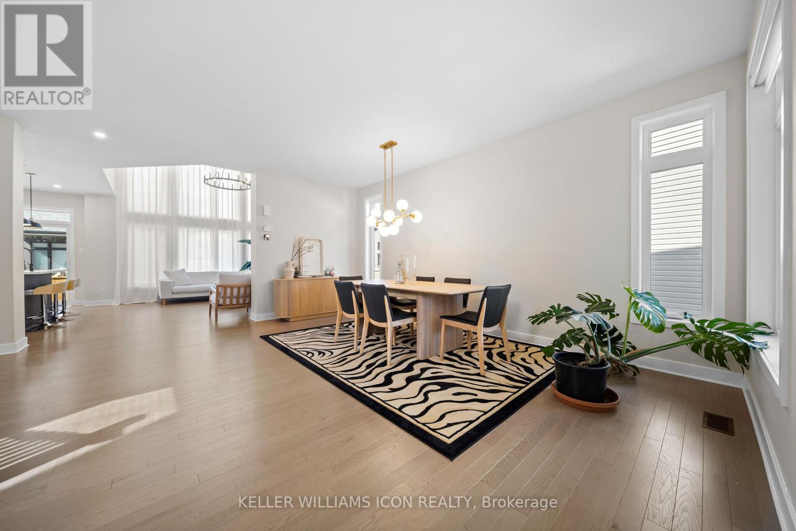 314 Whitham Crescent, North Grenville, Ontario  K0G 1J0 - Photo 4 - X12100452