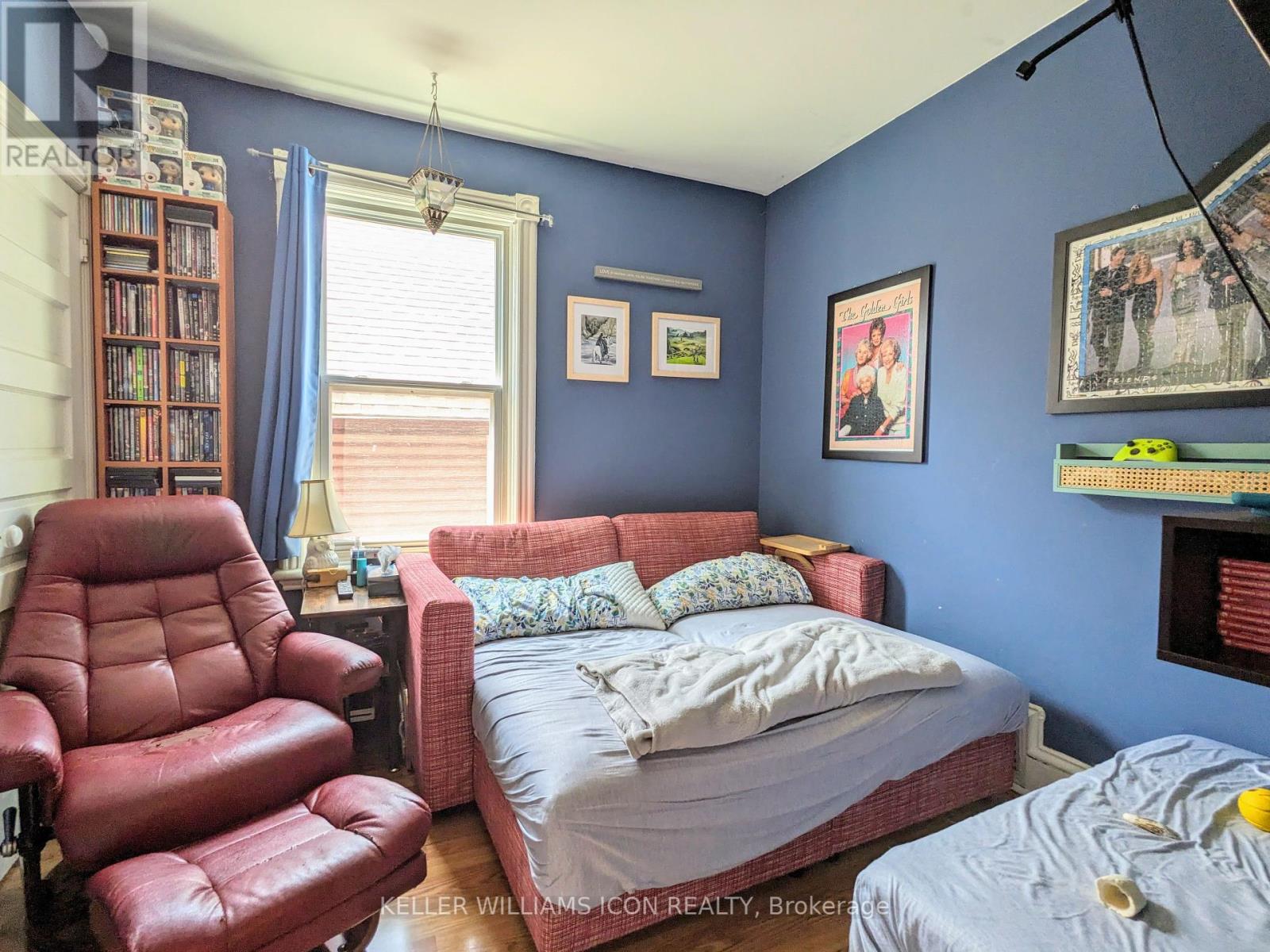 451 & 453 - 453 Catherine Street, Ottawa, Ontario  K1R 5T7 - Photo 12 - X12253240