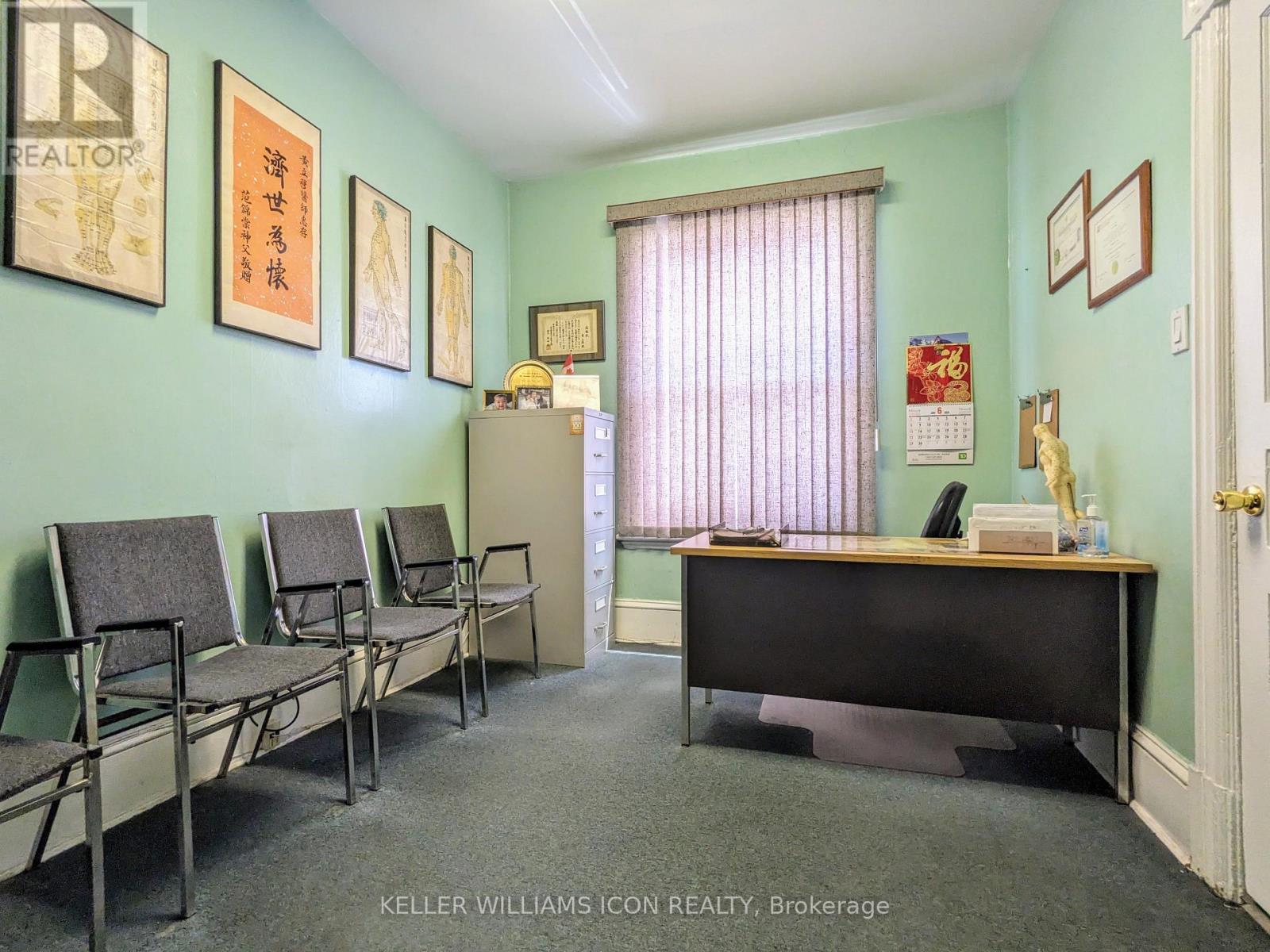 451 & 453 - 453 Catherine Street, Ottawa, Ontario  K1R 5T7 - Photo 16 - X12253240