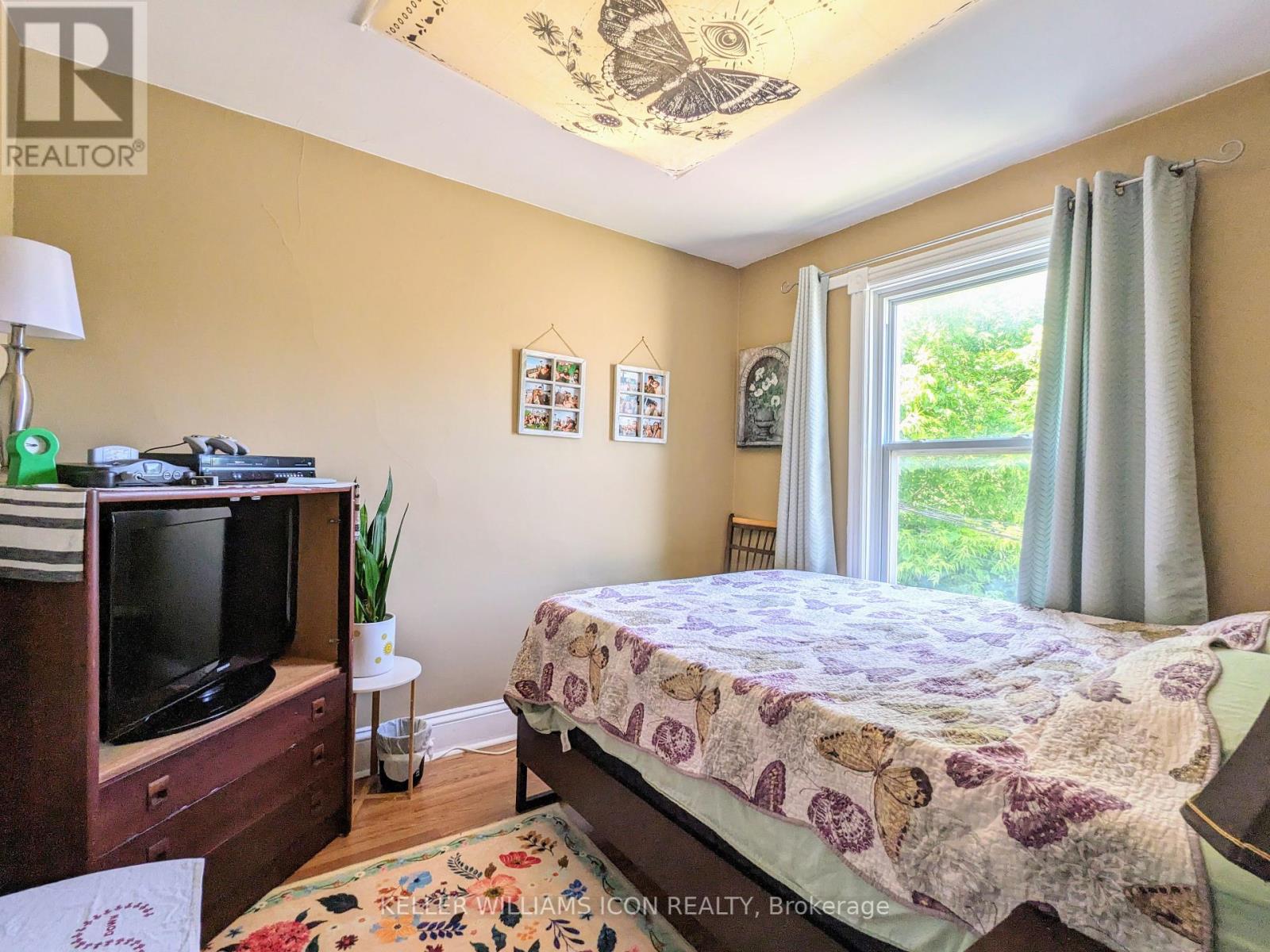 451 & 453 - 453 Catherine Street, Ottawa, Ontario  K1R 5T7 - Photo 15 - X12253240