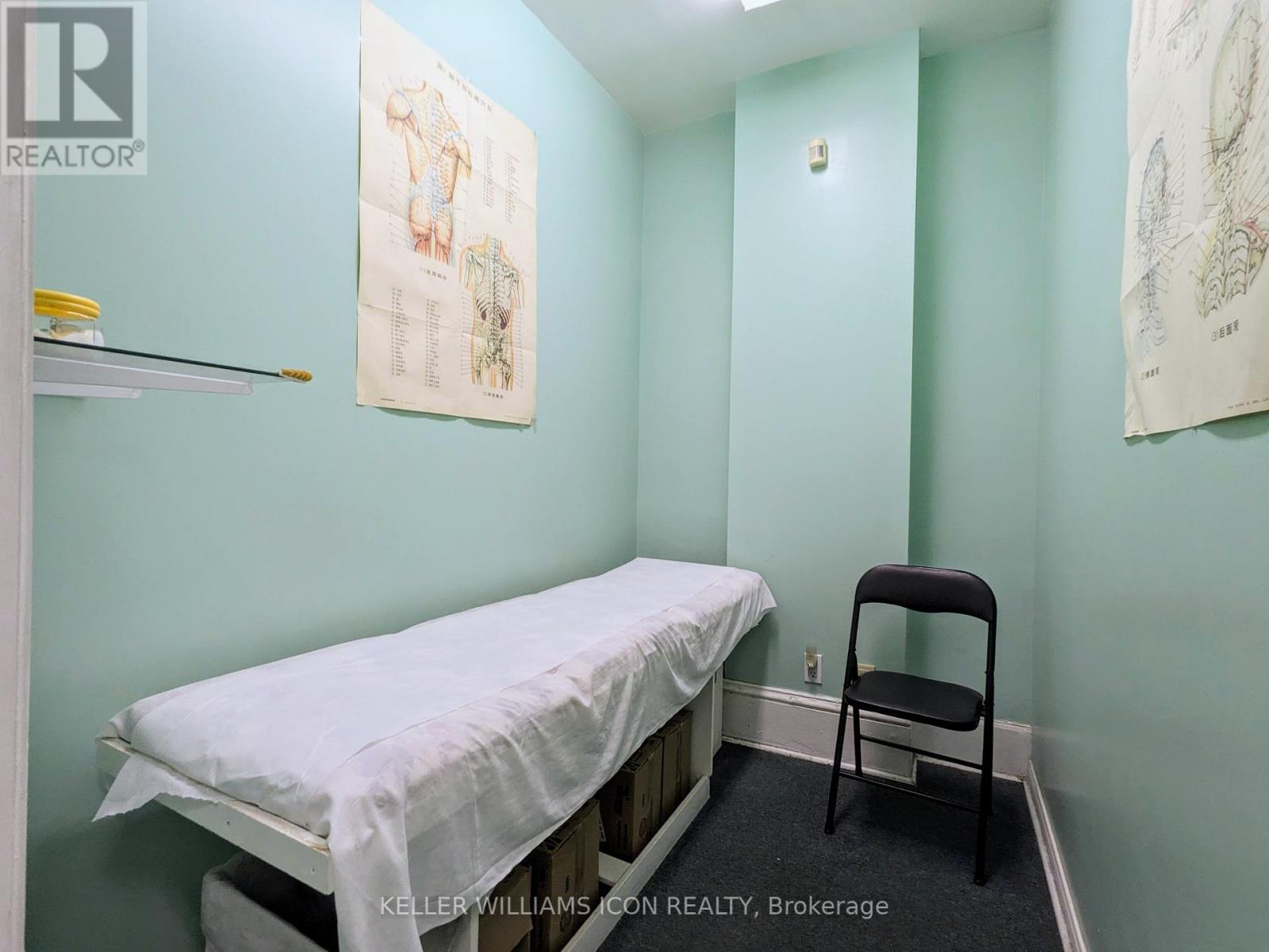 451 & 453 - 453 Catherine Street, Ottawa, Ontario  K1R 5T7 - Photo 20 - X12253240