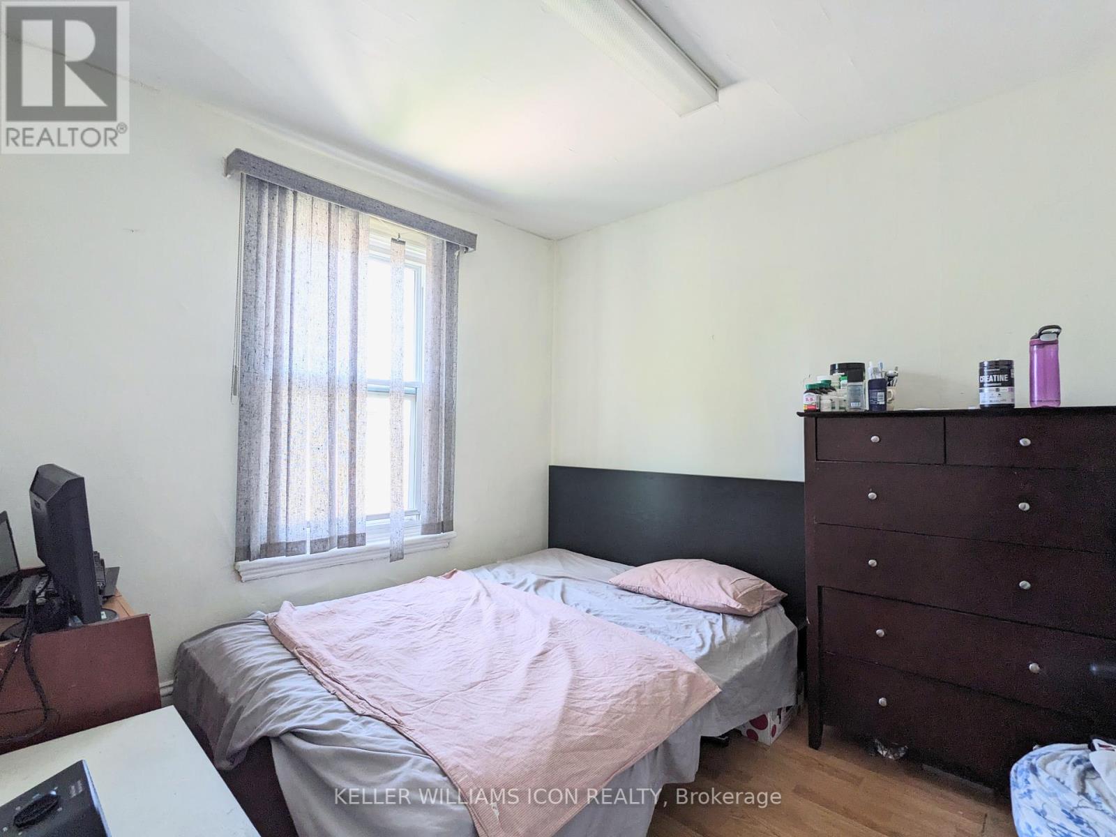451 & 453 - 453 Catherine Street, Ottawa, Ontario  K1R 5T7 - Photo 23 - X12253240