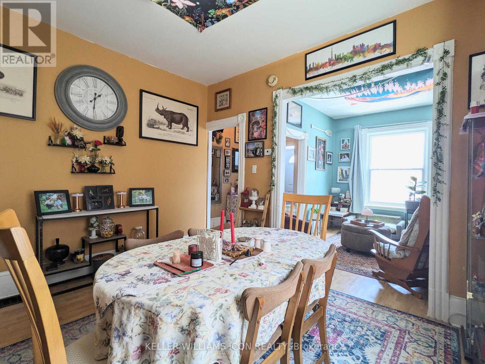 451 & 453 - 453 Catherine Street, Ottawa, Ontario  K1R 5T7 - Photo 6 - X12253240
