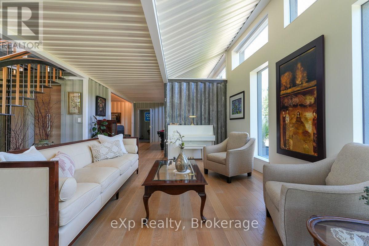 689360 18th Side Road, Blue Mountains, Ontario  N0H 1J0 - Photo 12 - X12263488