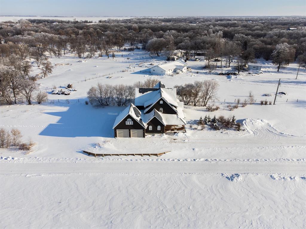 25125 River Road, Lorette, Manitoba  R5K 0Z6 - Photo 7 - 202517864