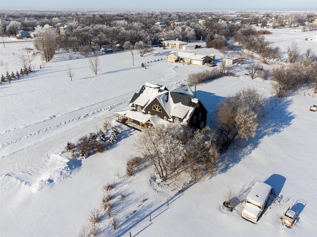 25125 River Road, Lorette, Manitoba  R5K 0Z6 - Photo 9 - 202517864