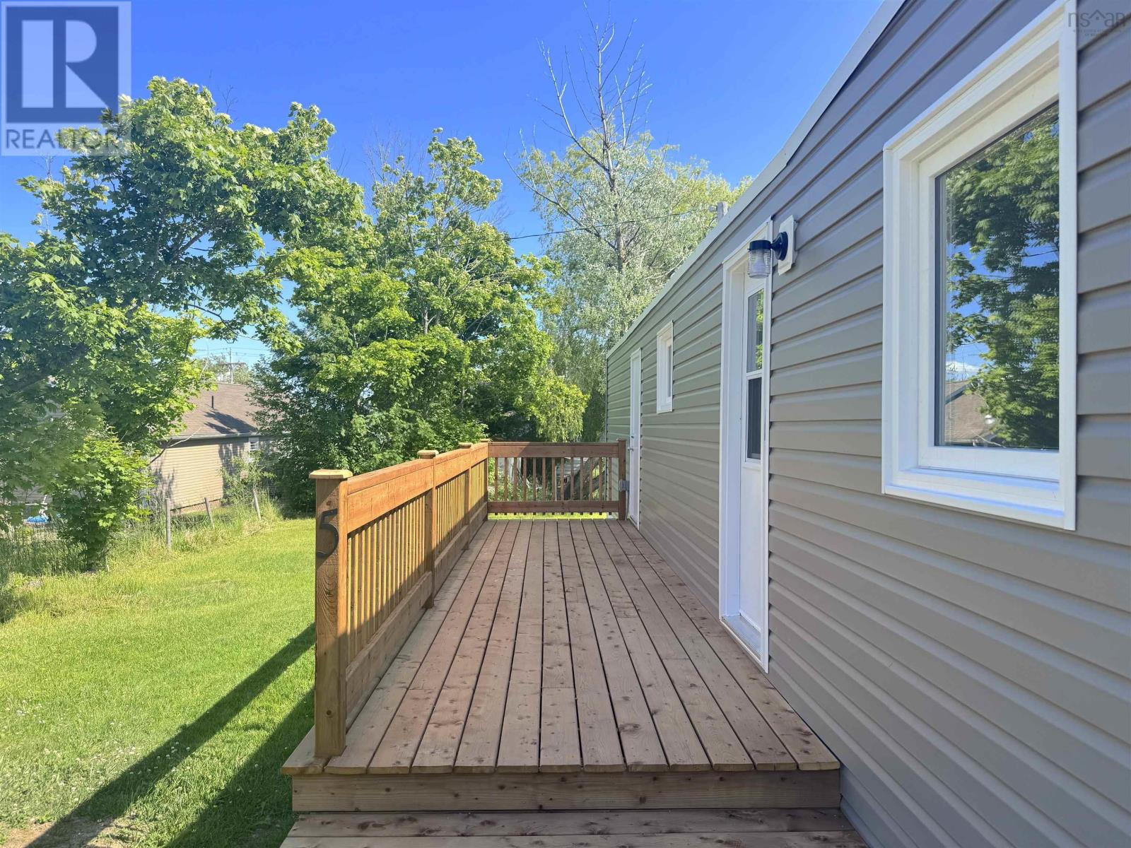 5 Victoria Street, Baddeck, Nova Scotia  B0E 1B0 - Photo 4 - 202516066