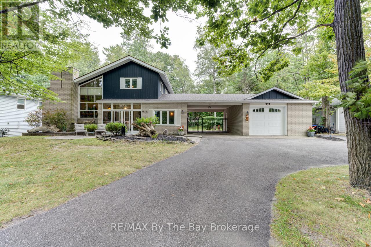 Property at 1819 RIVER ROAD W image 1