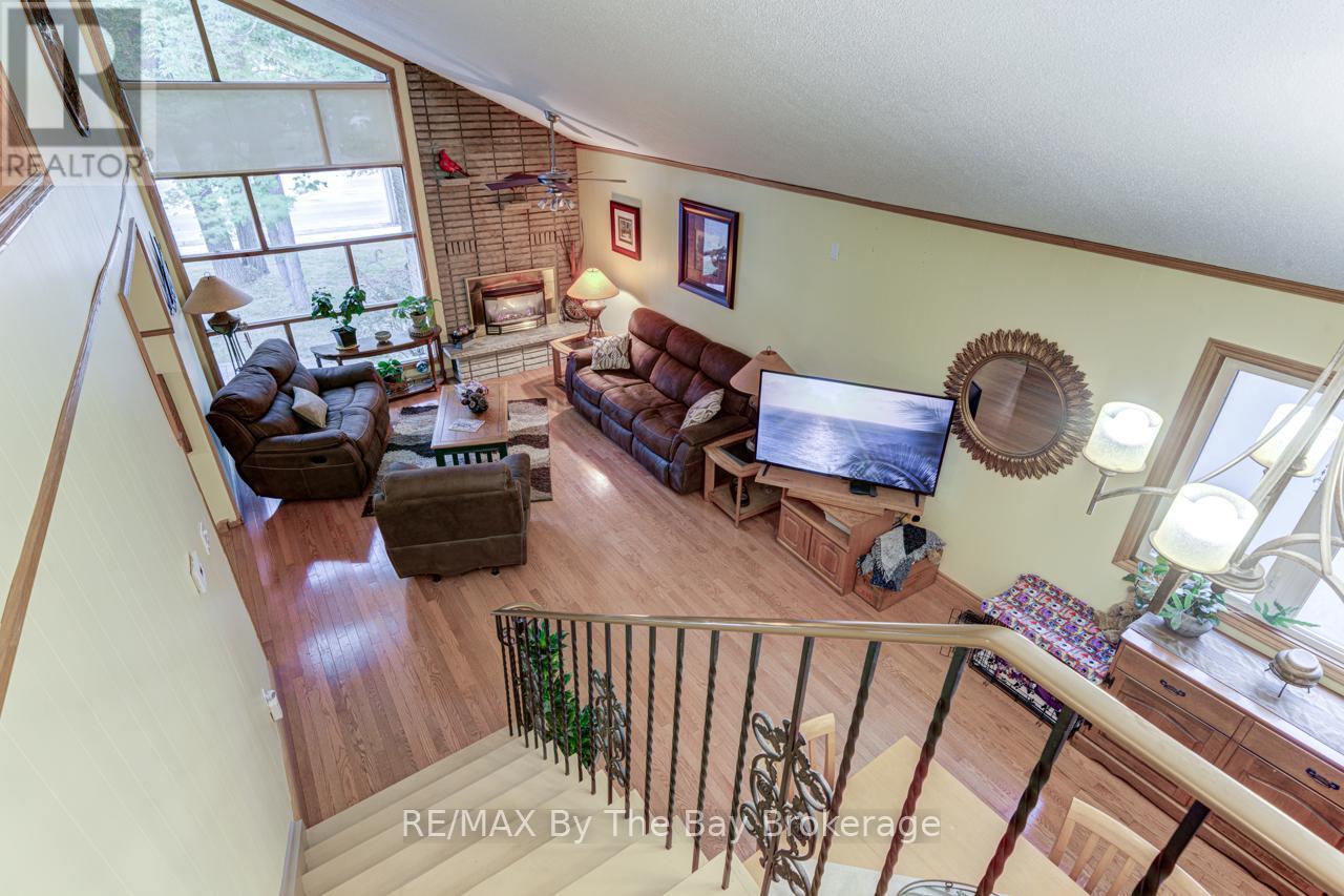 1819 River Road W, Wasaga Beach, Ontario  L9Z 2X5 - Photo 26 - S12284852
