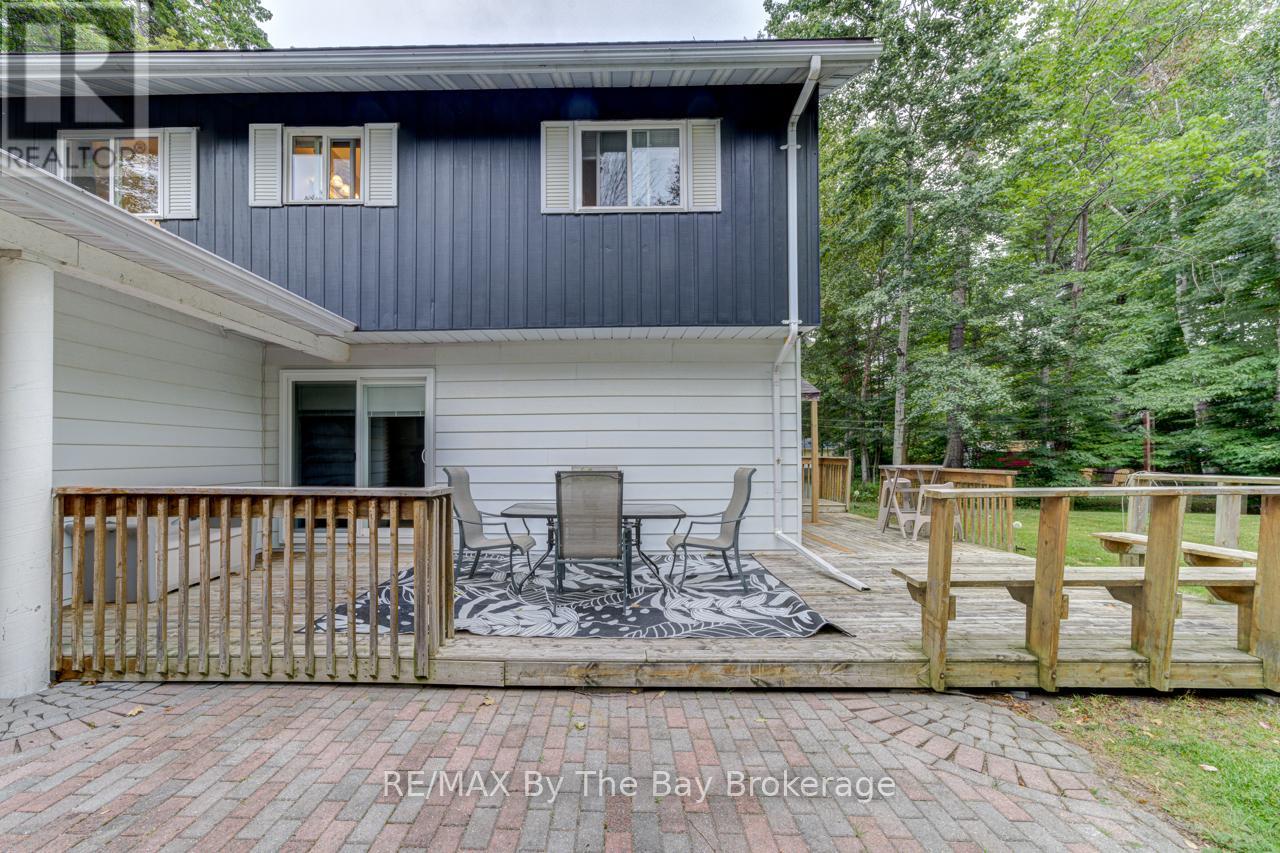 1819 River Road W, Wasaga Beach, Ontario  L9Z 2X5 - Photo 39 - S12284852
