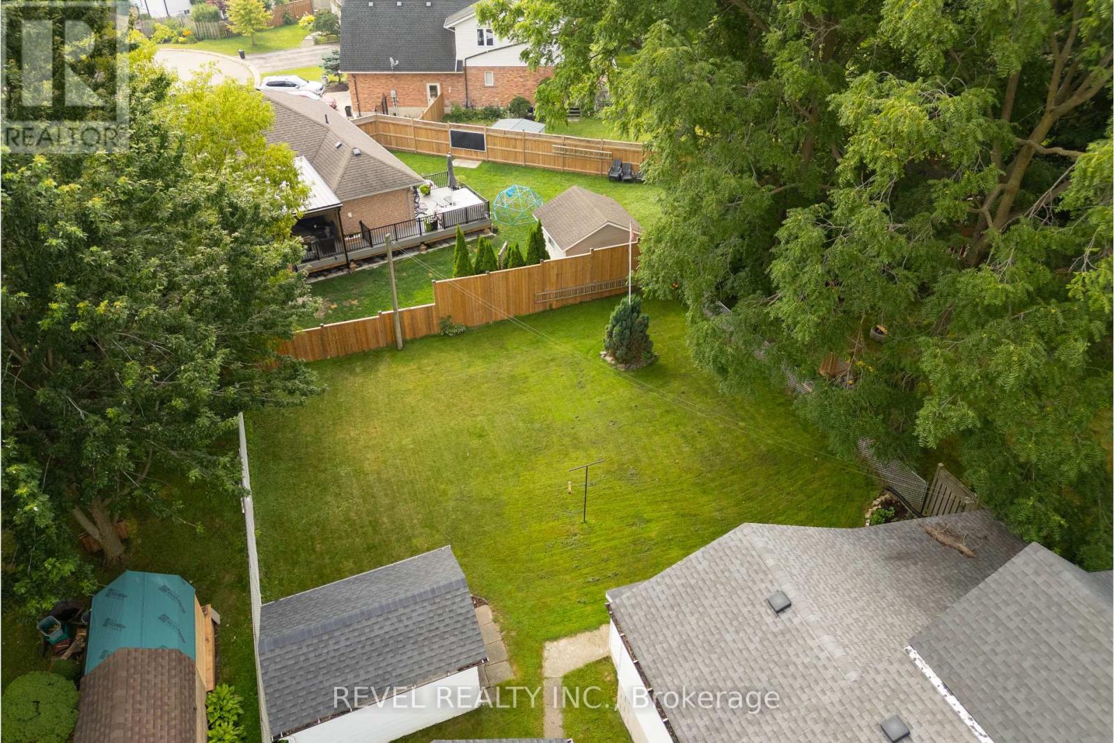 16 Arthur Street, Woodstock, Ontario  N4S 7H1 - Photo 4 - X12284871