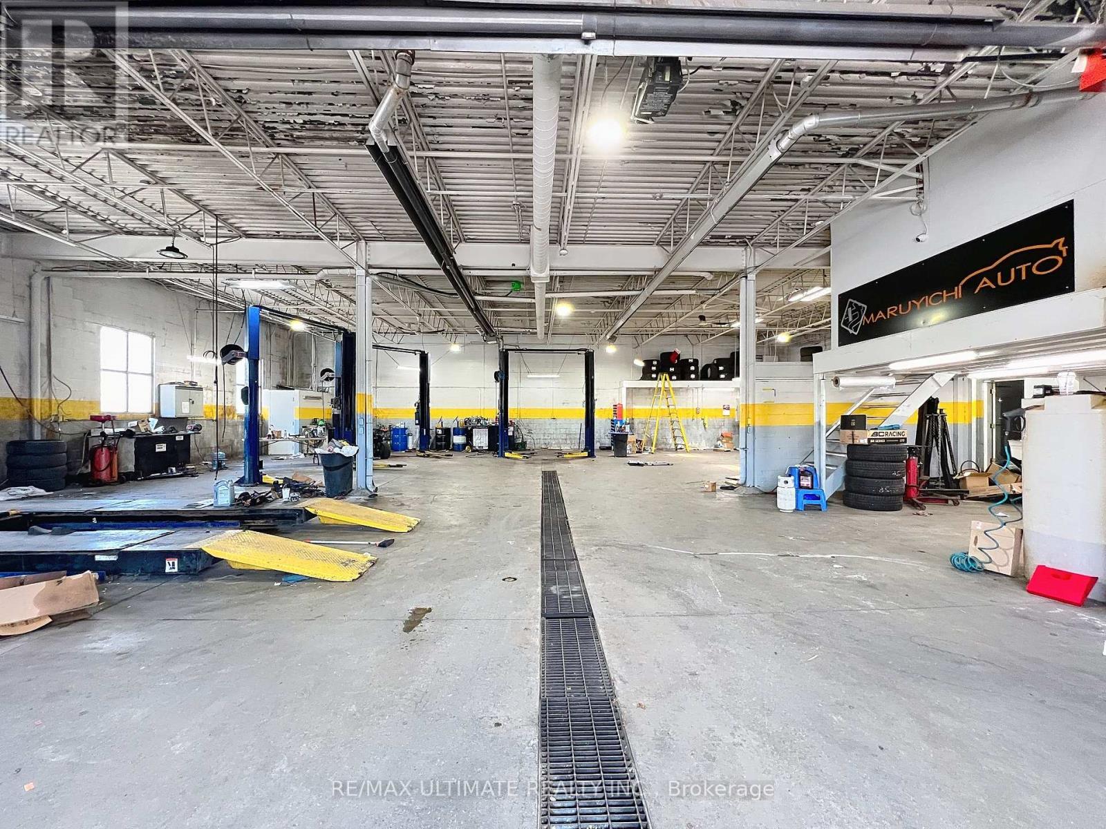 11262 Yonge Street, Richmond Hill, Ontario  L4S 1K9 - Photo 12 - N12284829