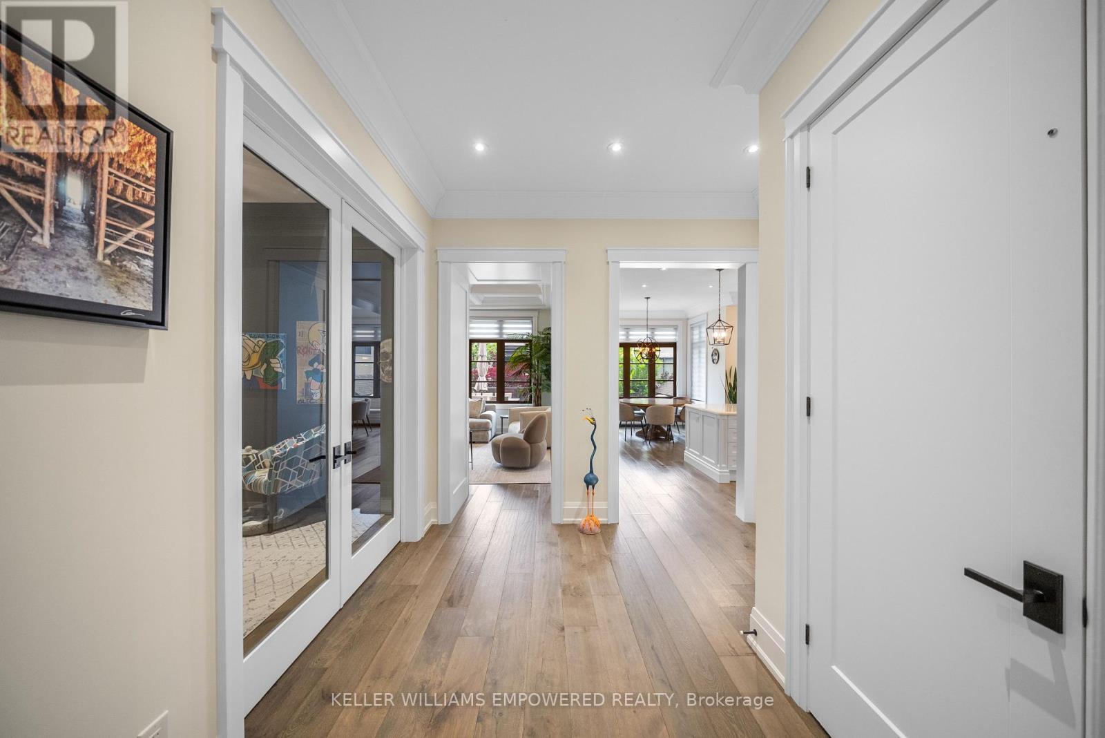 141 Pathlane Road, Richmond Hill, Ontario  L4B 4R1 - Photo 10 - N12284865