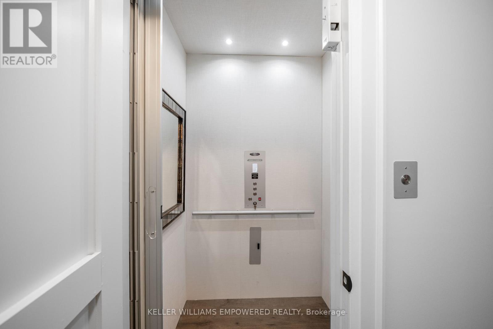 141 Pathlane Road, Richmond Hill, Ontario  L4B 4R1 - Photo 46 - N12284865