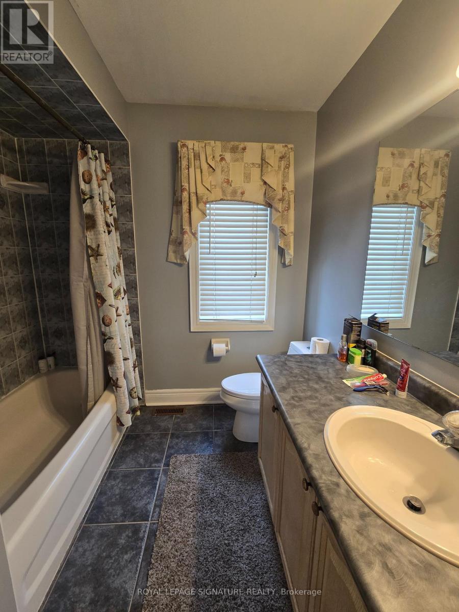 19 Red Plant Crescent, Brampton, Ontario  L7A 1V8 - Photo 8 - W12254410