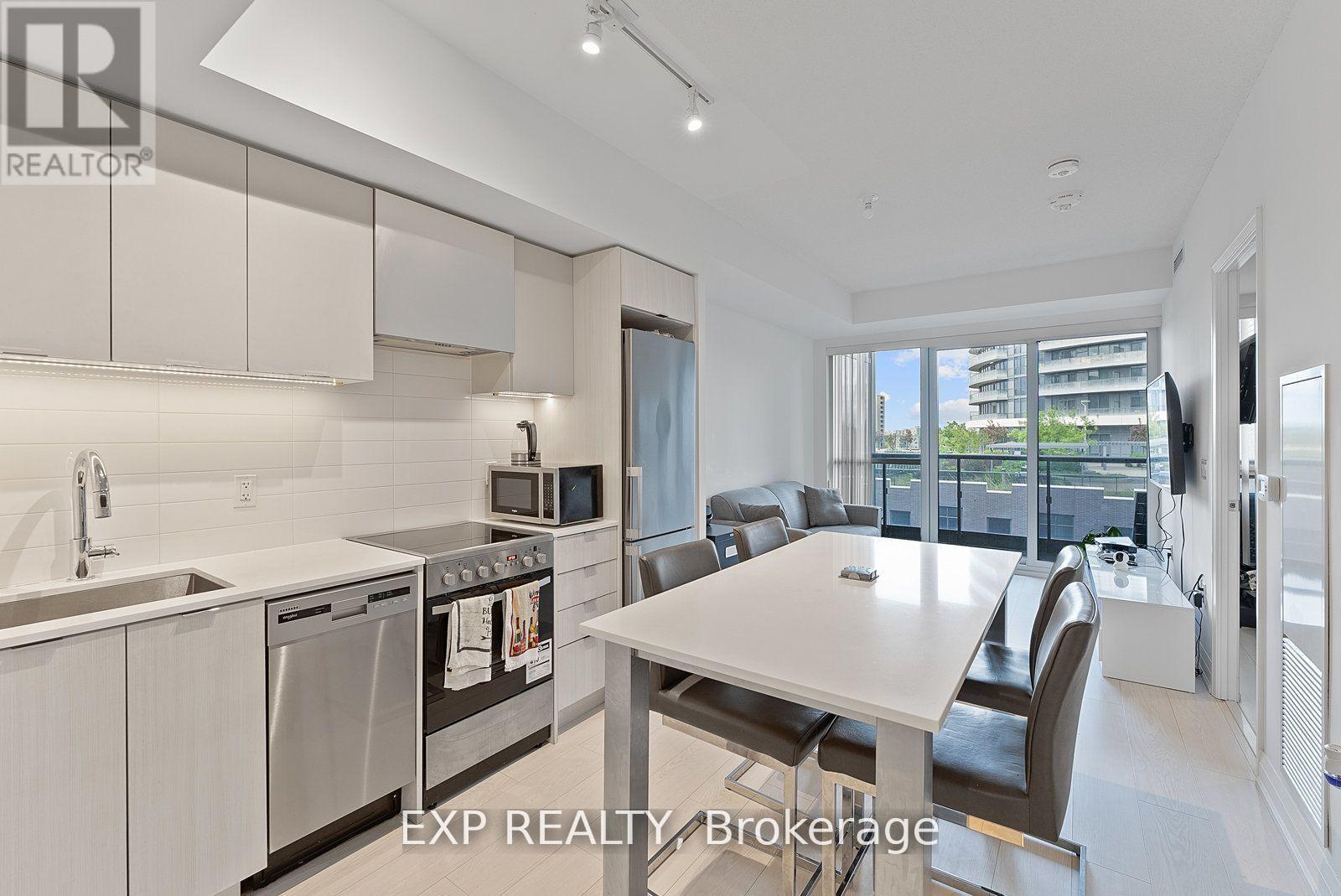 630 - 26 Gibbs Road, Toronto, Ontario  M9B 0E3 - Photo 3 - W12284860