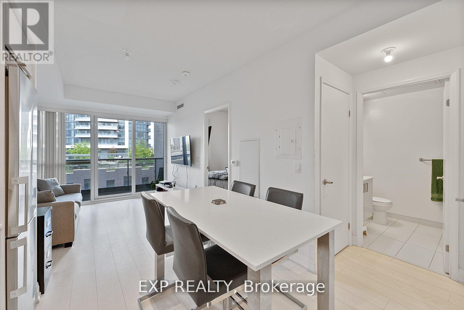 630 - 26 Gibbs Road, Toronto, Ontario  M9B 0E3 - Photo 5 - W12284860