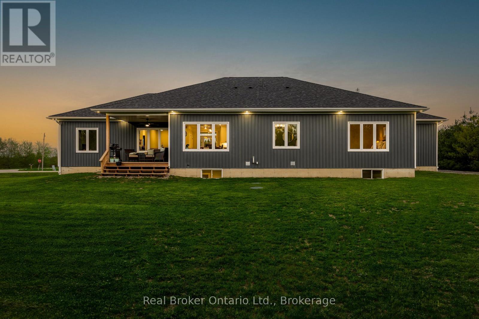 142401 15 Side Road, East Garafraxa, Ontario  L9W 7K9 - Photo 37 - X12284939