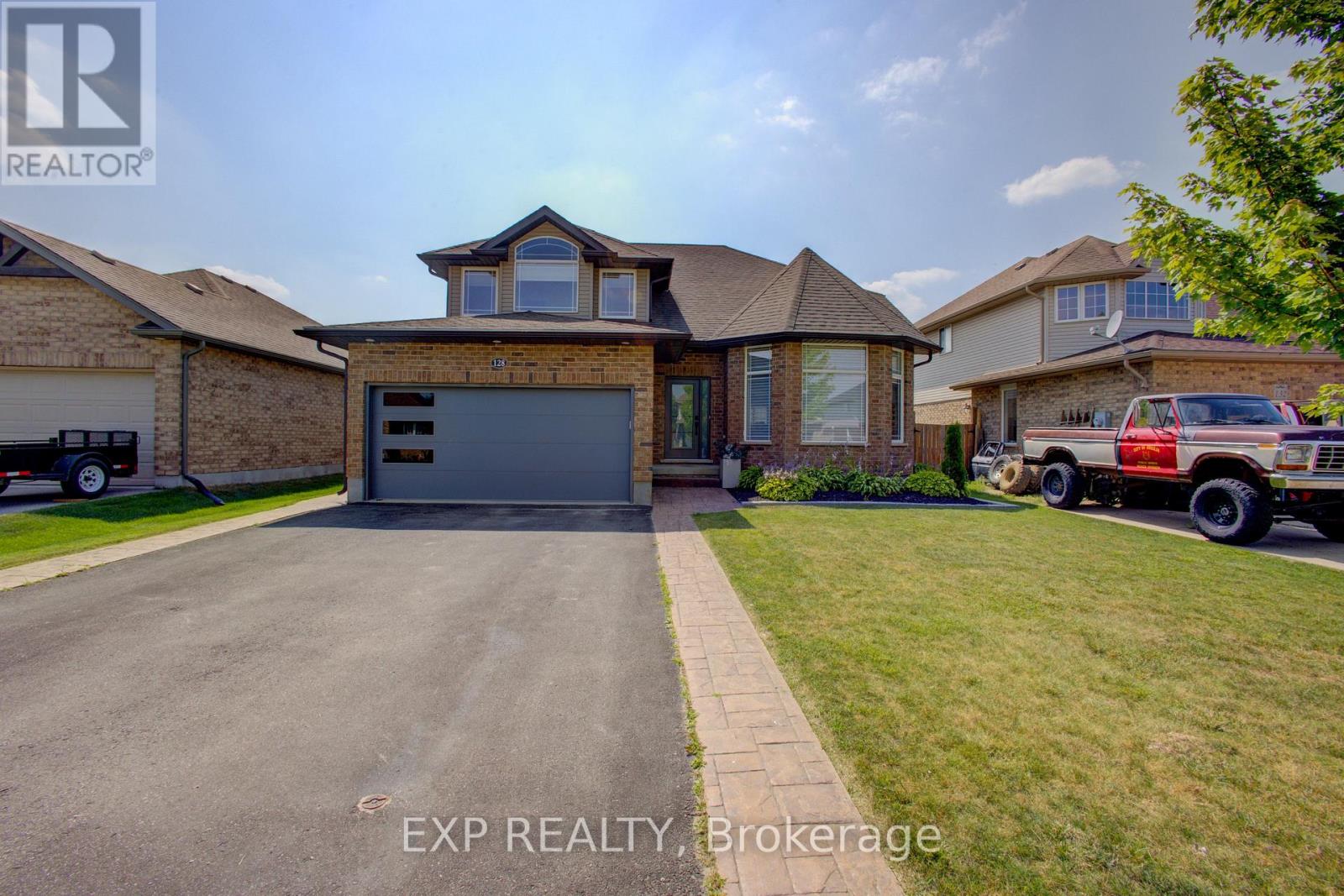Property at 128 SCHMIDT DRIVE image 3