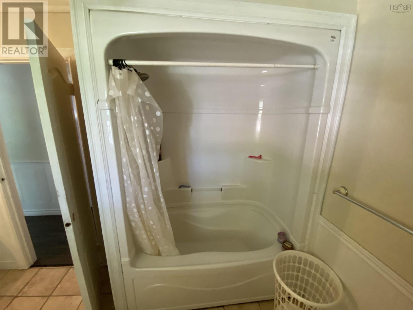 24 Montery Drive, Salmon River, Nova Scotia  B2N 5S4 - Photo 10 - 202517642