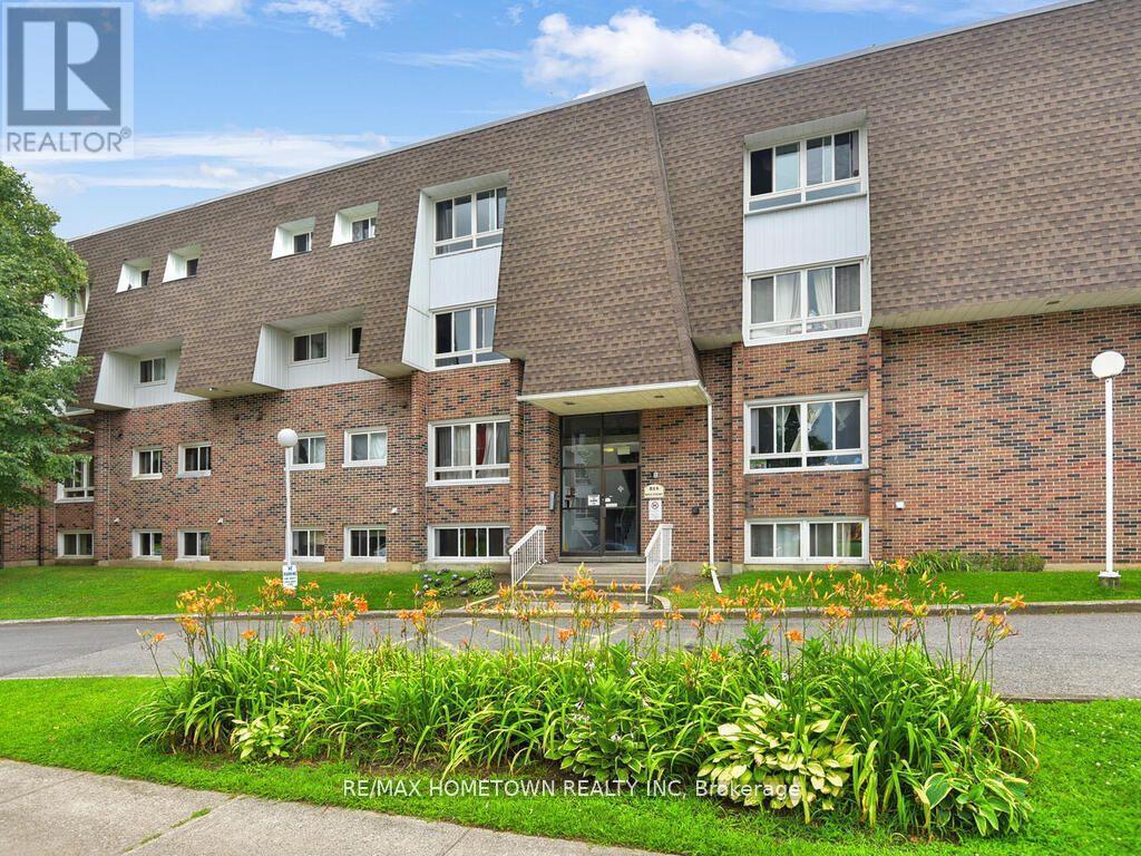 G-7 - 815 Kyle Court, Brockville, Ontario  K6V 6J7 - Photo 2 - X12284940
