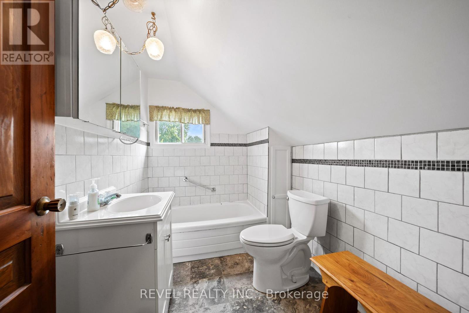 16 Arthur Street, Woodstock, Ontario  N4S 7H1 - Photo 31 - X12284871