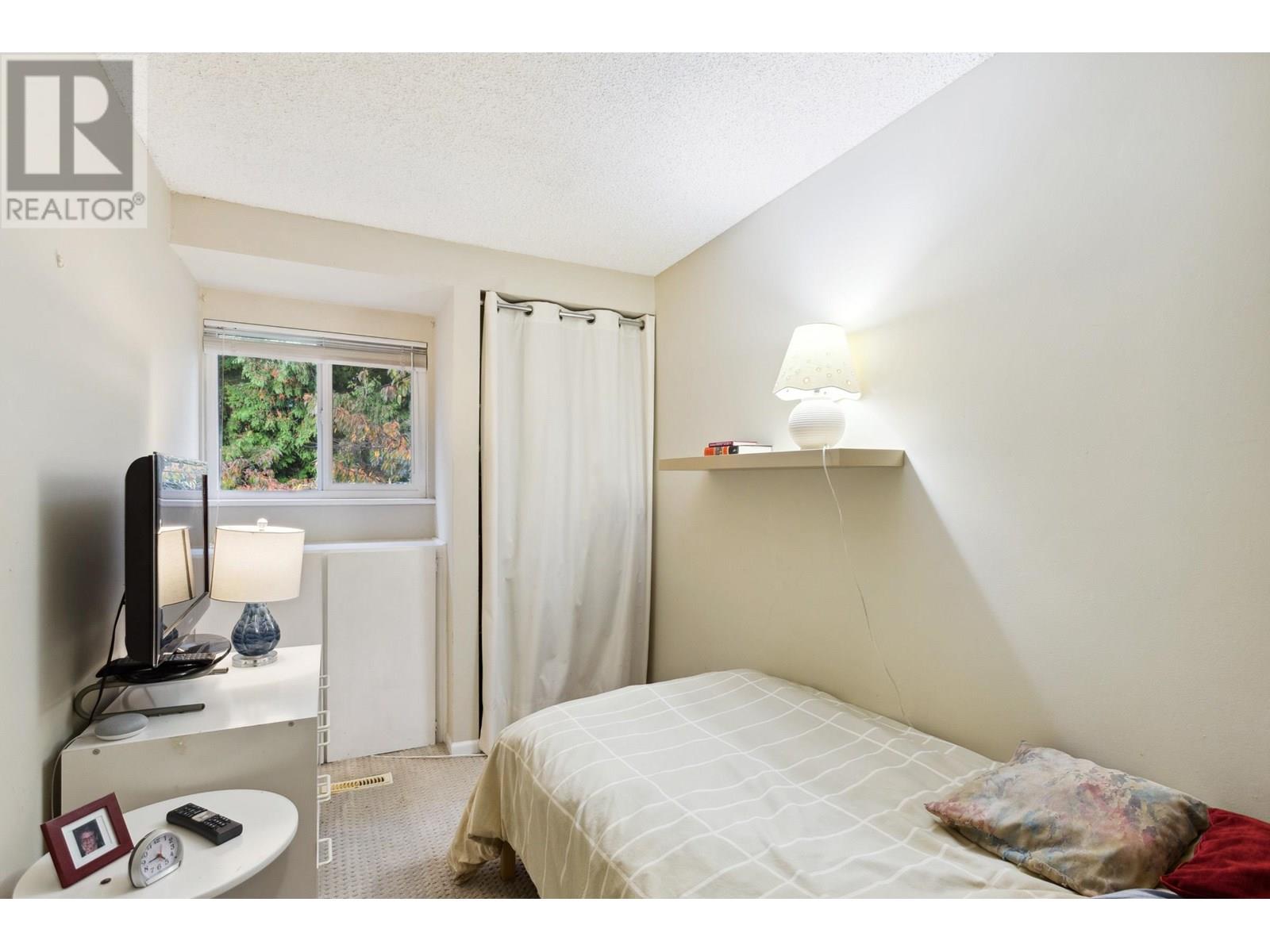 Listing Picture 15 of 40 : 80 3437 E 49TH AVENUE, Vancouver / 溫哥華 - 魯藝地產 Yvonne Lu Group - MLS Medallion Club Member