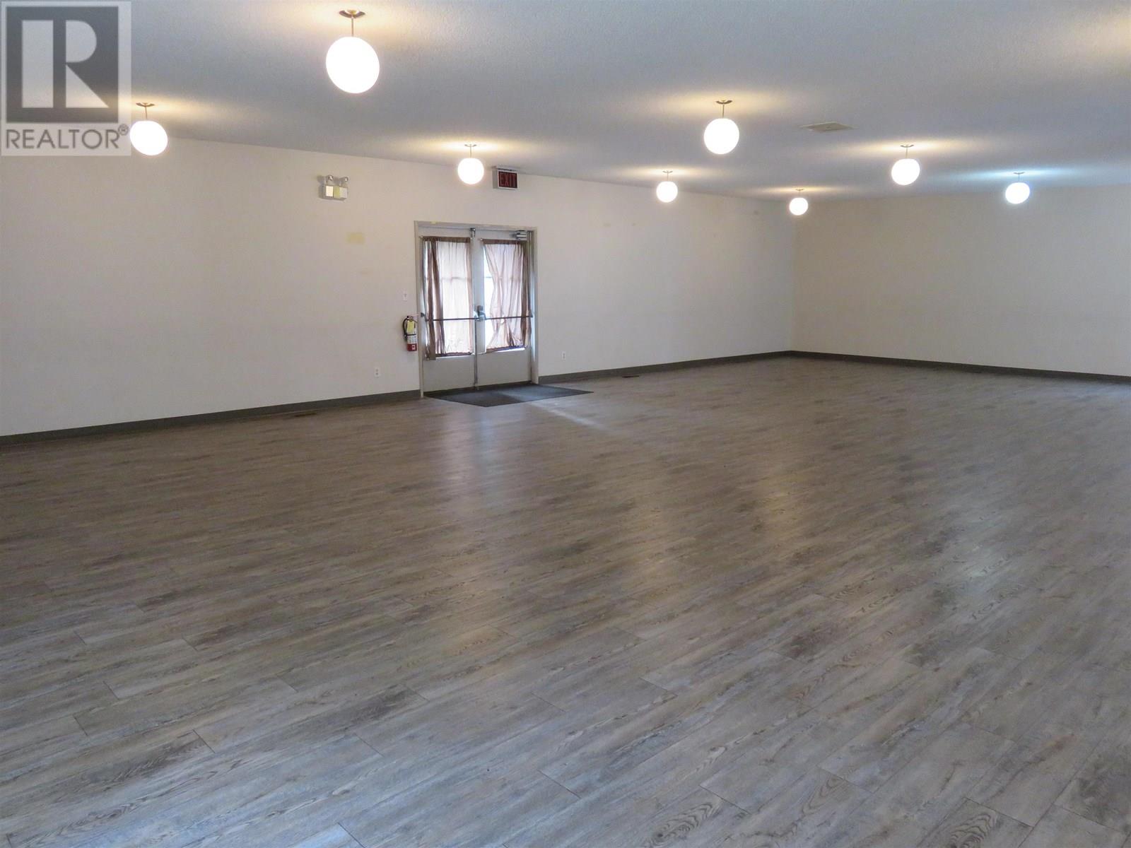 Listing Picture 26 of 40 : 80 3437 E 49TH AVENUE, Vancouver / 溫哥華 - 魯藝地產 Yvonne Lu Group - MLS Medallion Club Member