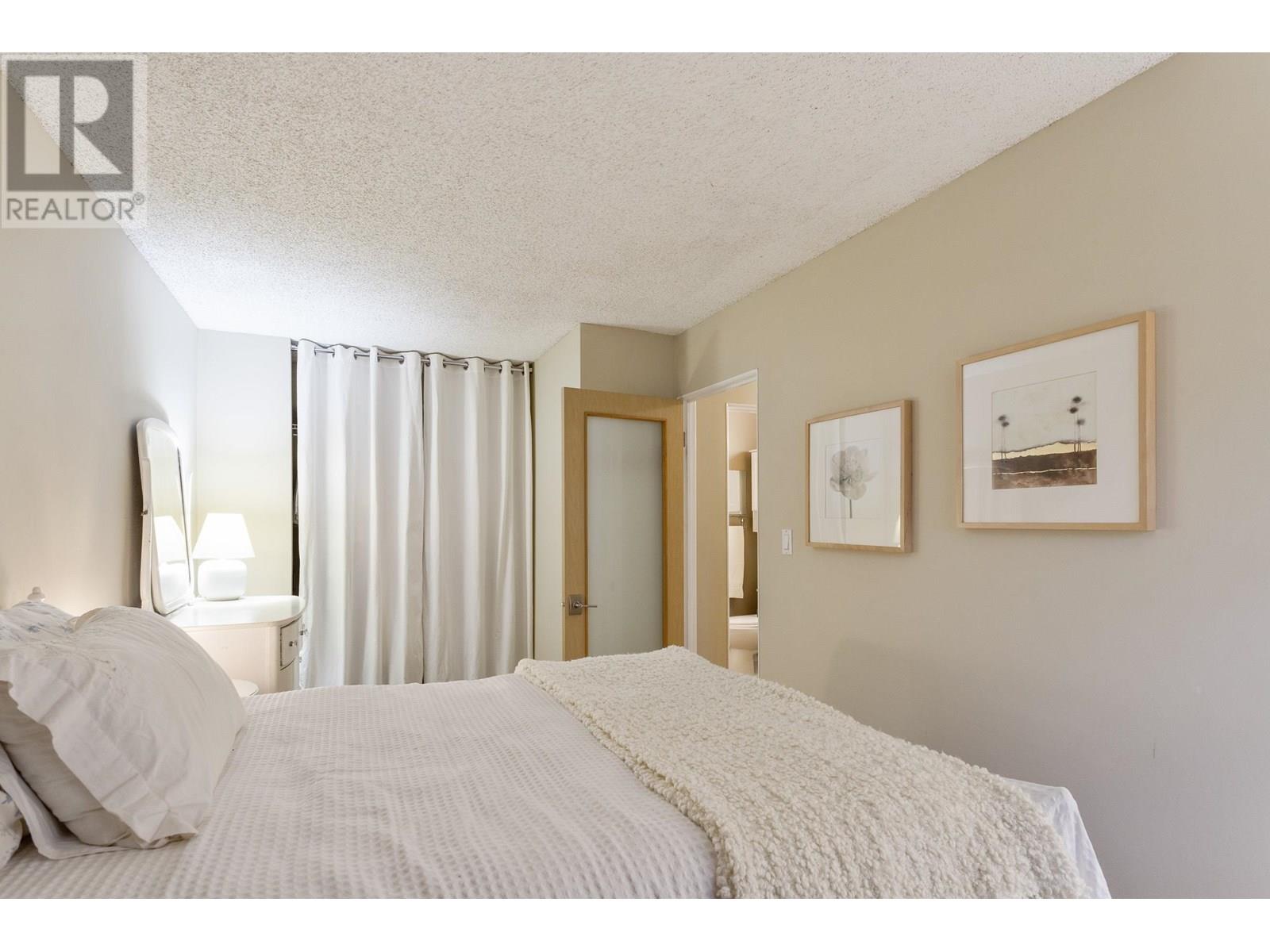 Listing Picture 13 of 40 : 80 3437 E 49TH AVENUE, Vancouver / 溫哥華 - 魯藝地產 Yvonne Lu Group - MLS Medallion Club Member