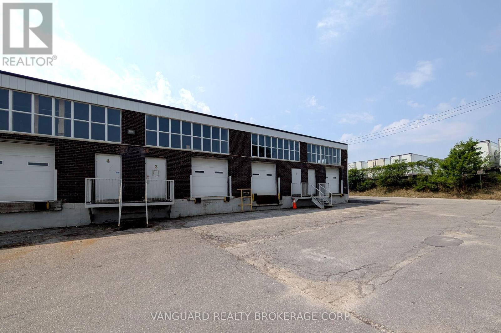 3 - 4480 Chesswood Drive, Toronto, Ontario  M3J 2B9 - Photo 14 - W12262731