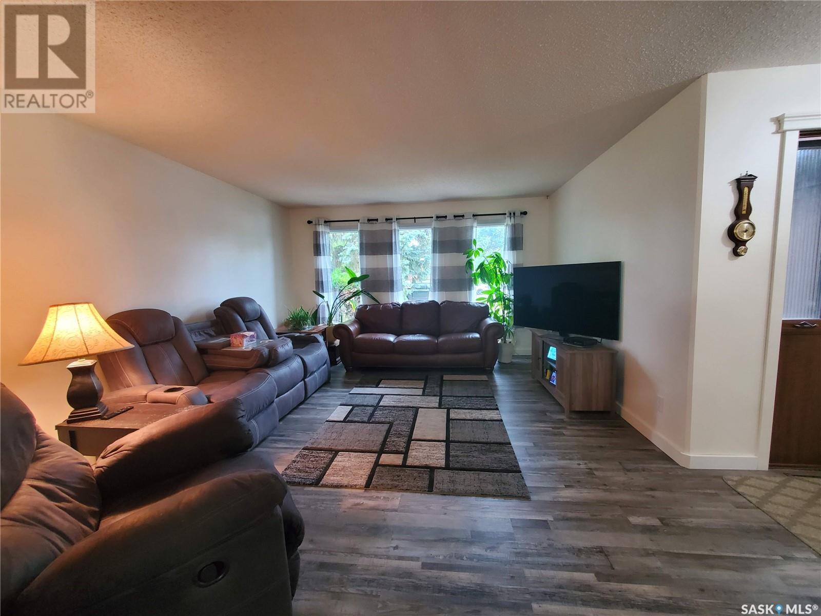 312 Stewart Street, Kamsack, Saskatchewan  S0A 1S0 - Photo 2 - SK012595