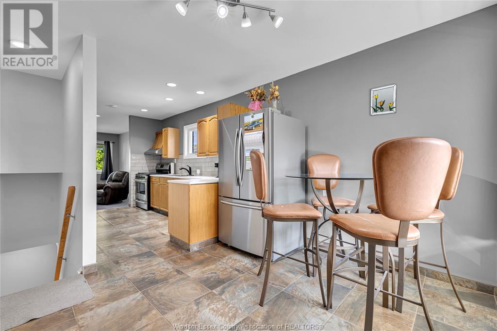 Property at 1517 BERNARD ROAD image 5