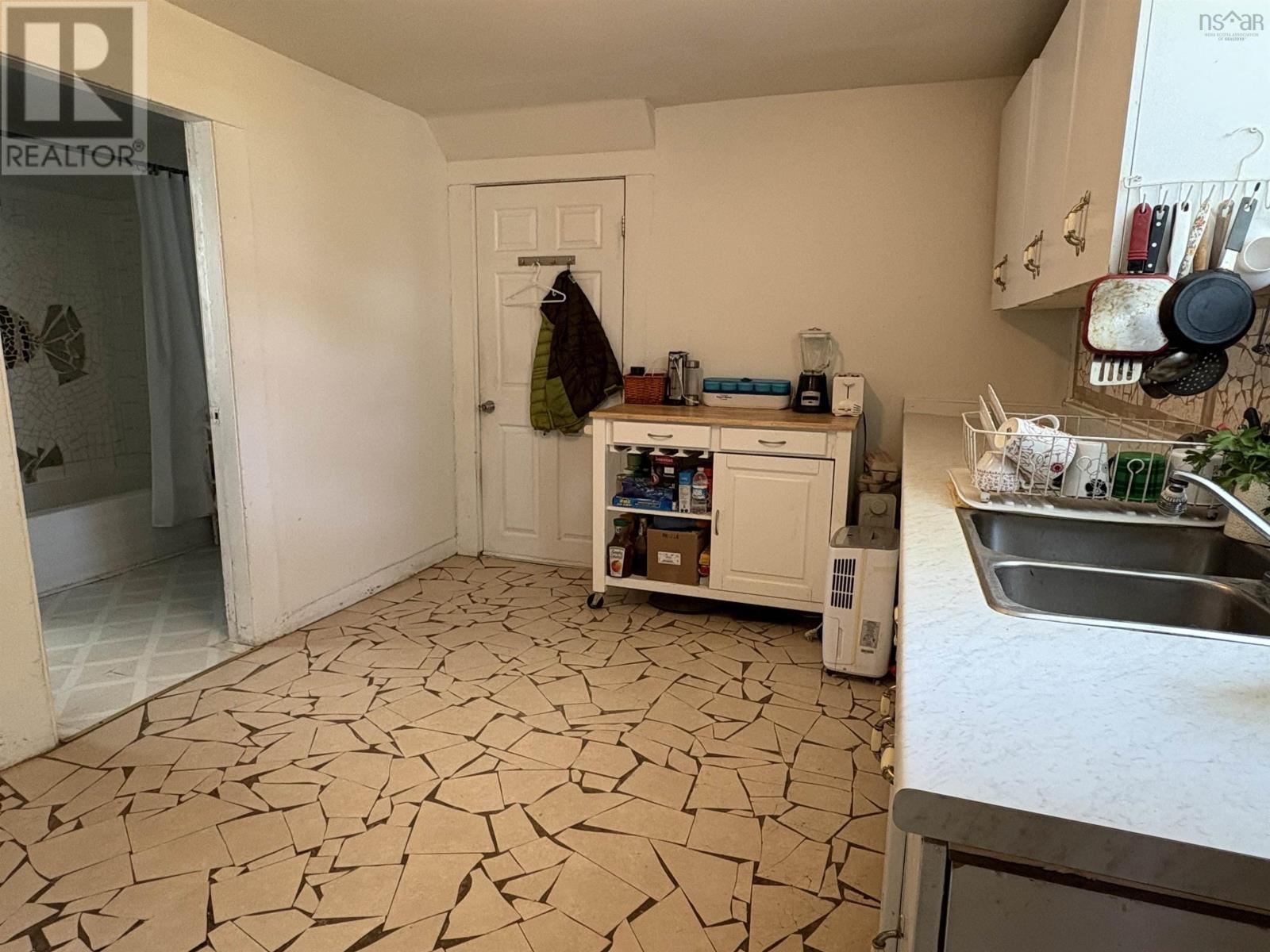 236 James Street, New Glasgow, Nova Scotia  B2H 2Z1 - Photo 8 - 202517629
