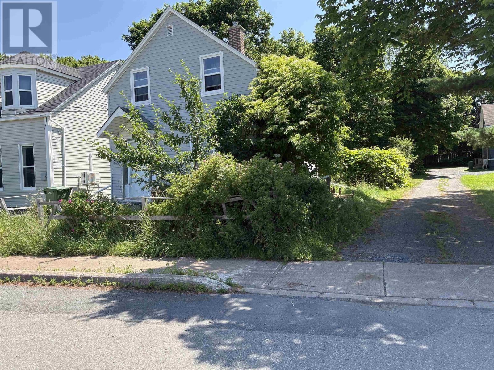 236 James Street, New Glasgow, Nova Scotia  B2H 2Z1 - Photo 2 - 202517629