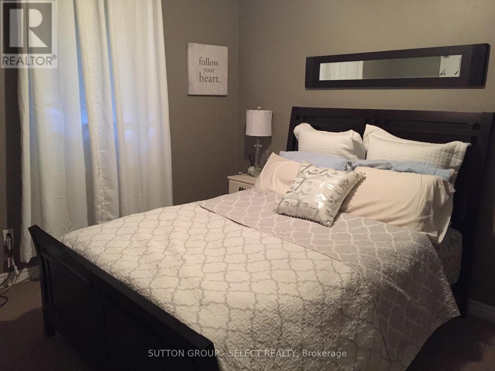 369 Boler Road, London South, Ontario  N6K 2K6 - Photo 11 - X12285077