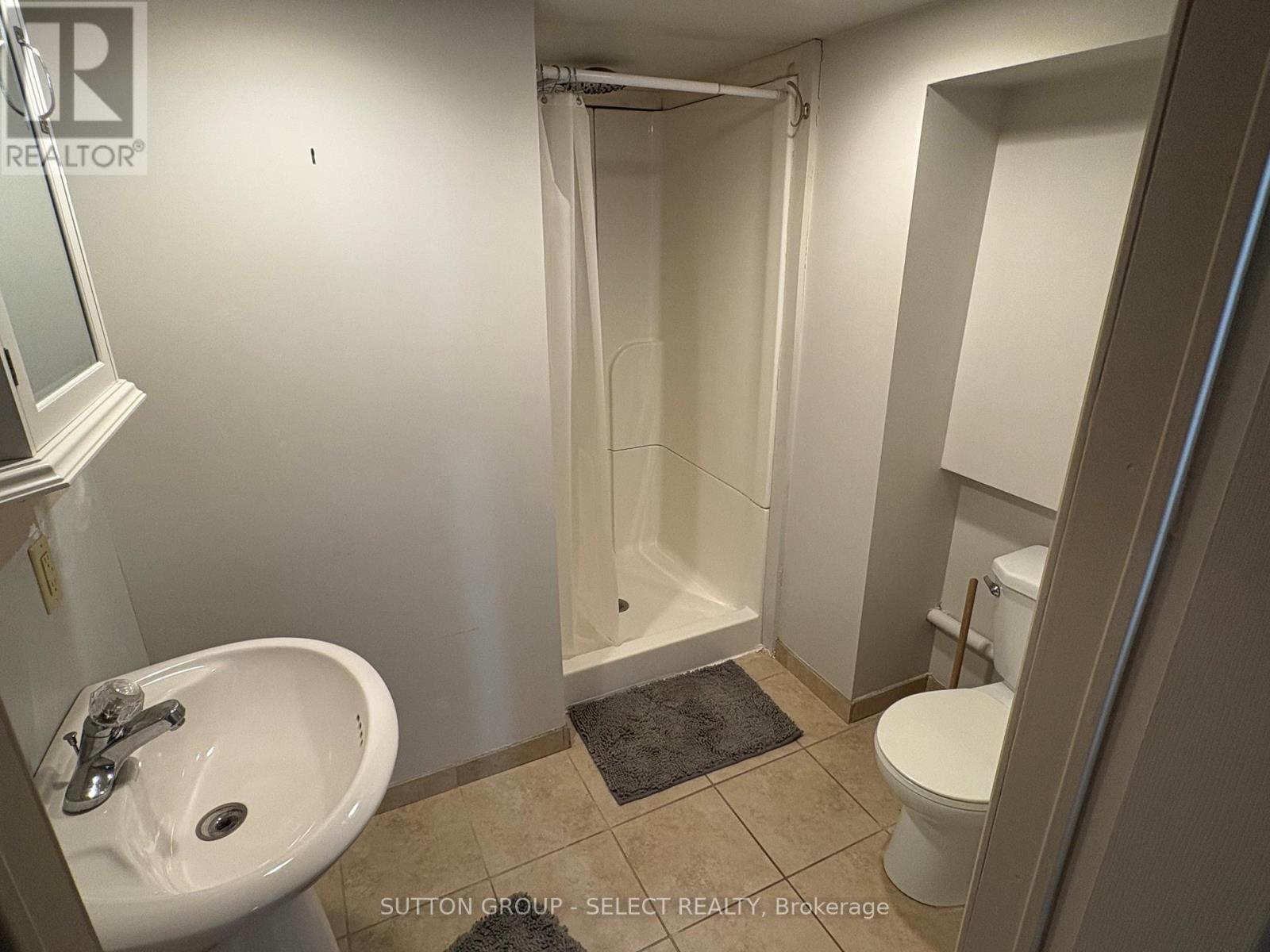 369 Boler Road, London South, Ontario  N6K 2K6 - Photo 17 - X12285077