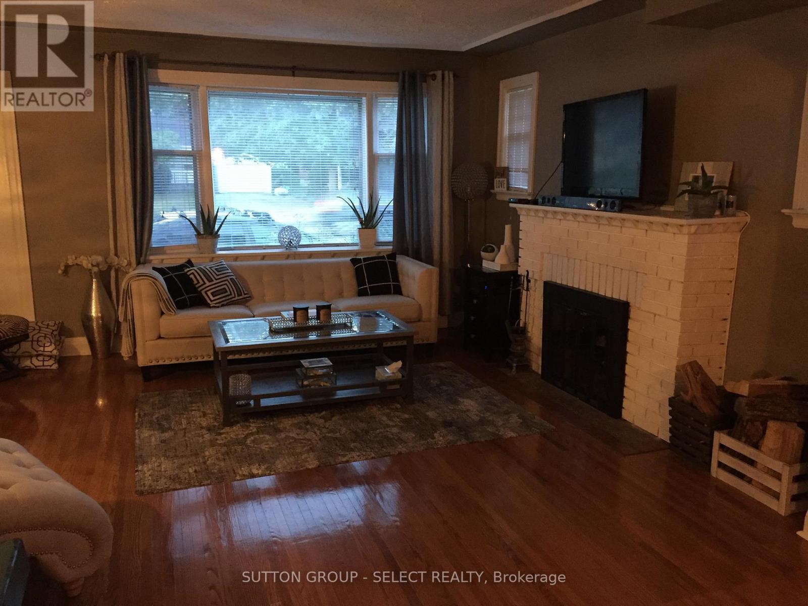 369 Boler Road, London South, Ontario  N6K 2K6 - Photo 6 - X12285077
