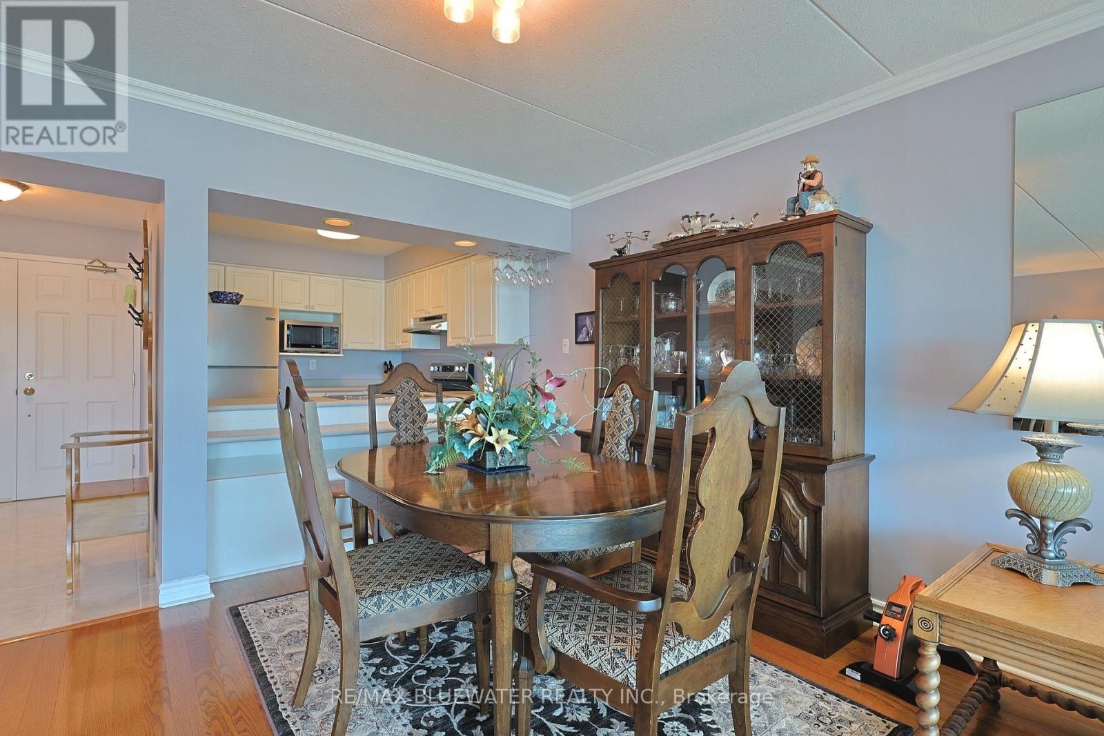206 - 9 Pine Street, Lambton Shores, Ontario  N0M 1T0 - Photo 21 - X12285094