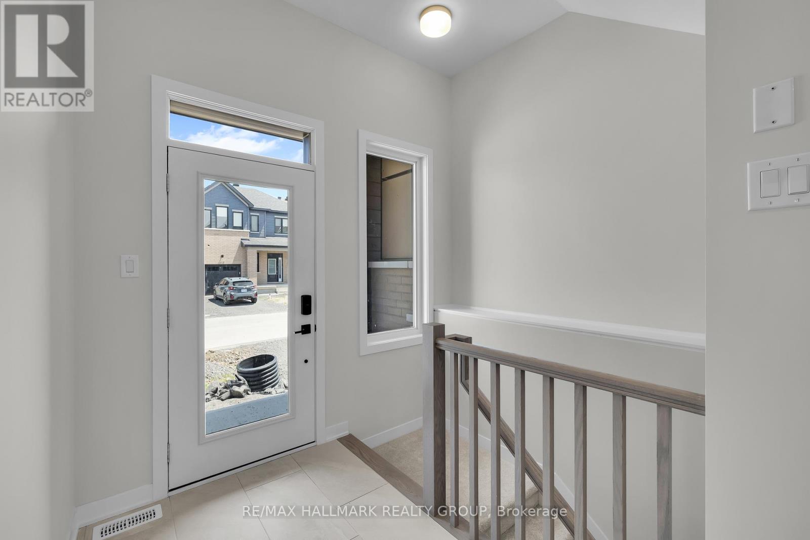 Property at 407 EUPHORIA CRESCENT image 2