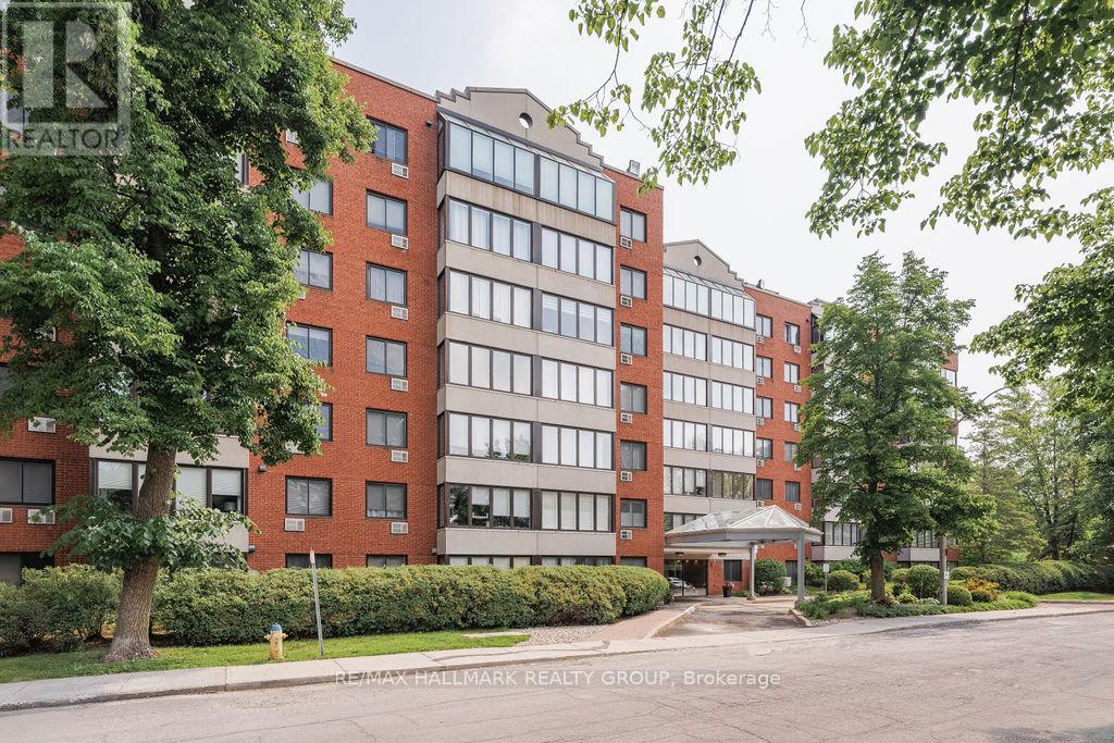 510 - 225 Alvin Road, Ottawa, Ontario  K1K 4H6 - Photo 2 - X12285066