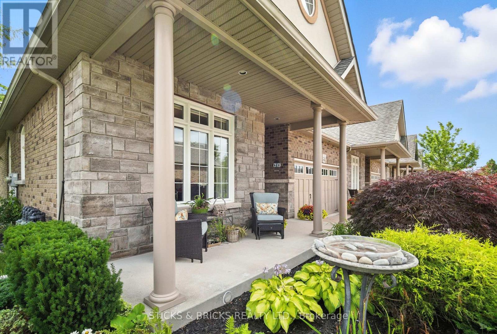 Property at 8 - 6334 DESANKA AVENUE image 4