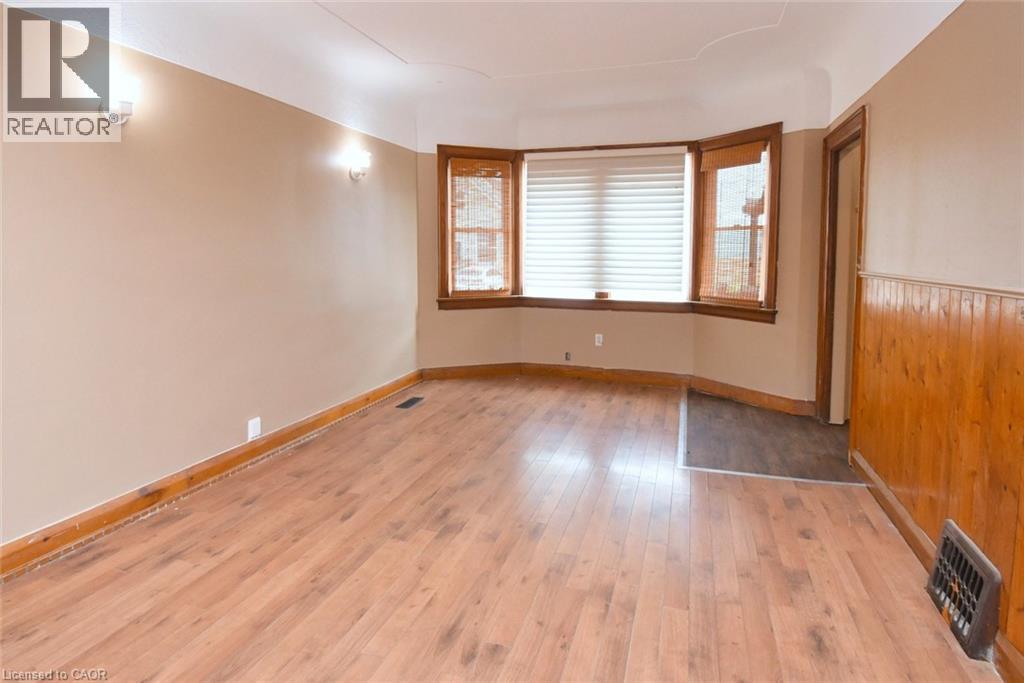 92 Gertrude Street, Hamilton, Ontario  L8L 4C2 - Photo 2 - 40750732