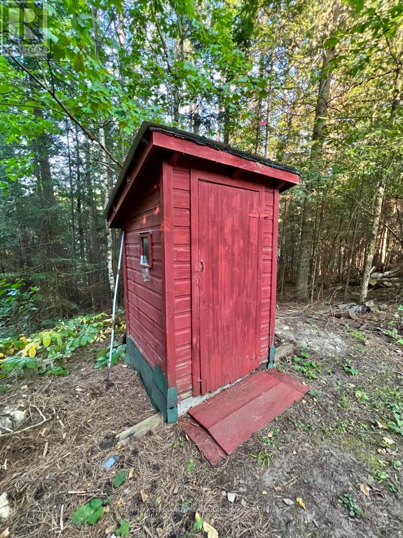 261 Browns Road, Brudenell, Ontario  K0L 1G0 - Photo 28 - X12285001