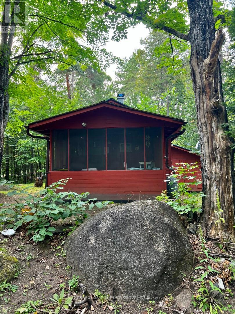 261 Browns Road, Brudenell, Ontario  K0L 1G0 - Photo 33 - X12285001