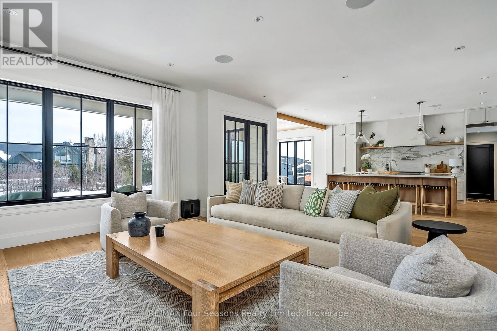 111 Lendvay Alley, Blue Mountains, Ontario  L9Y 0S3 - Photo 12 - X12249330