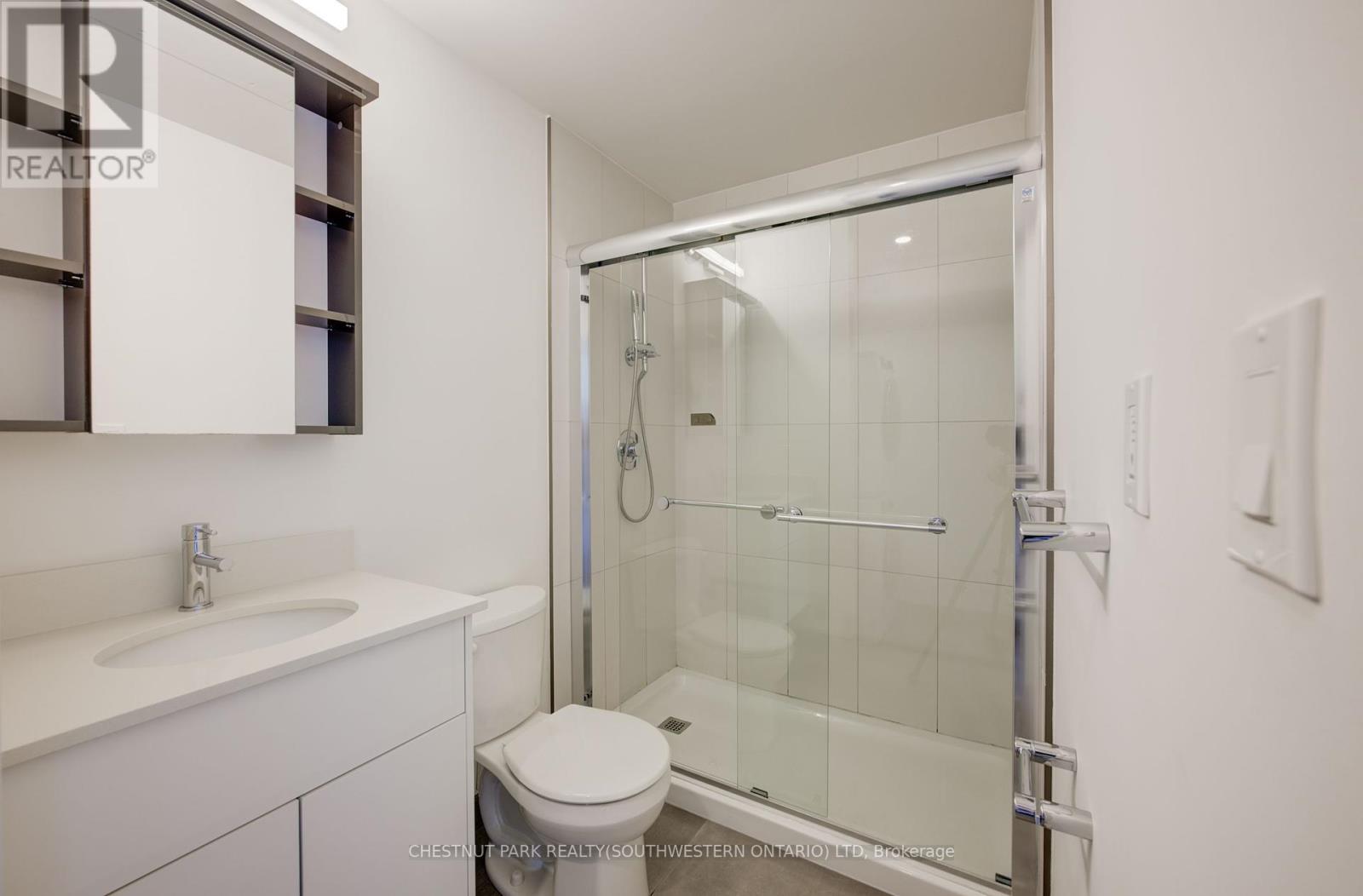 1805 - 60 Frederick Street, Kitchener, Ontario  N2H 0C7 - Photo 16 - X12284928