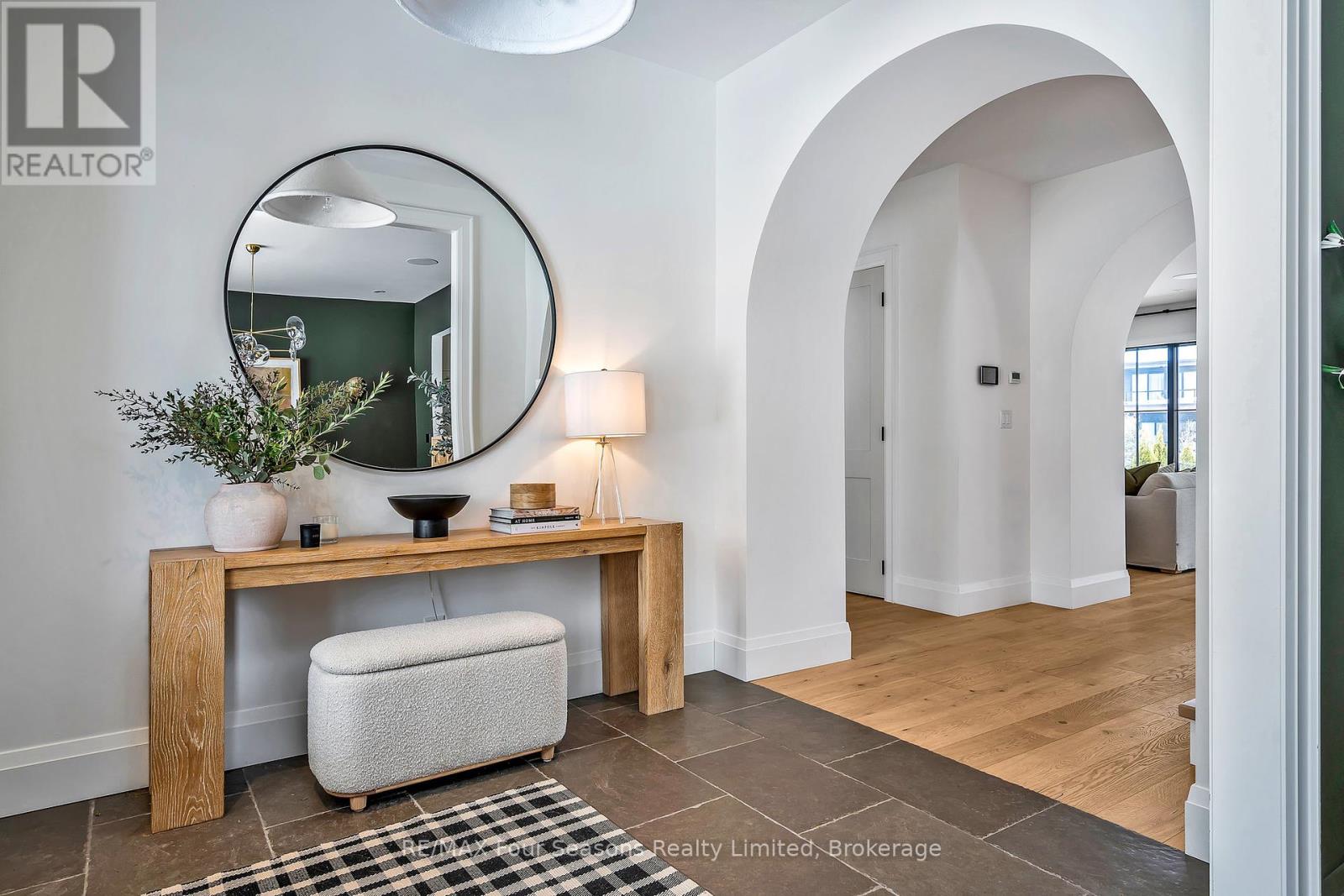 111 Lendvay Alley, Blue Mountains, Ontario  L9Y 0S3 - Photo 7 - X12249330