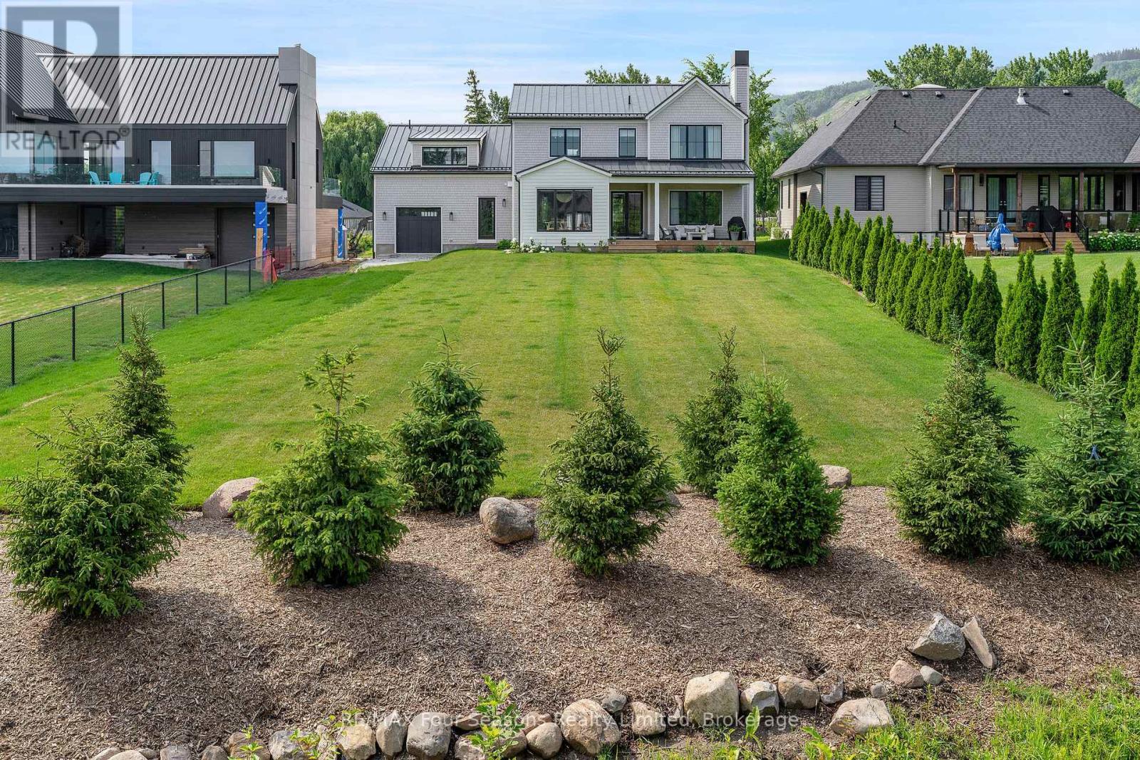 111 Lendvay Alley, Blue Mountains, Ontario  L9Y 0S3 - Photo 50 - X12249330