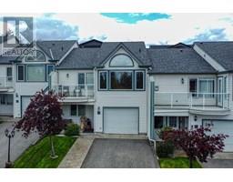 3 11 EAGLE CRESCENT
