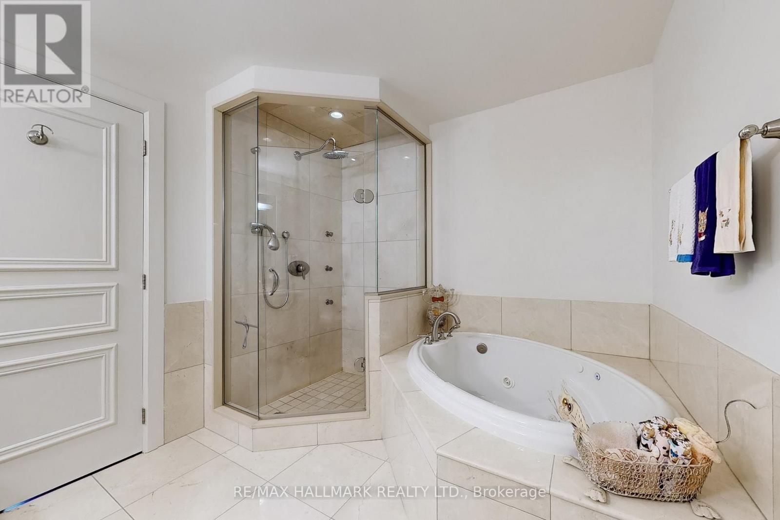Lph05 - 660 Sheppard Avenue E, Toronto, Ontario  M2K 3E5 - Photo 22 - C12284945